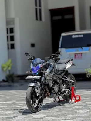 Bajaj Pulsar NS200 2018