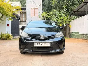 Toyota Vitz 2015