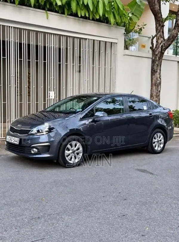Kia Rio Sedan Full Option 2015