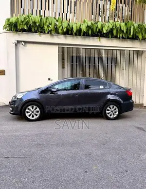 Kia Rio Sedan Full Option 2015