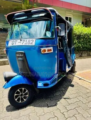 Bajaj RE 2009