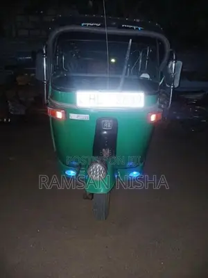 Bajaj RE 2003