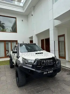 Toyota Hilux 2016
