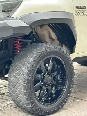 Toyota Hilux 2016
