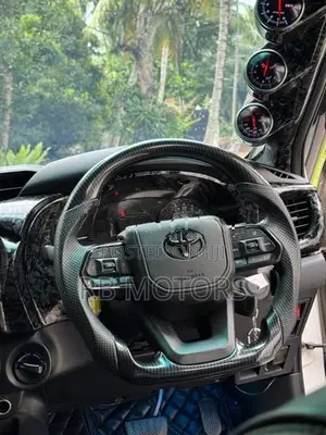 Toyota Hilux 2016