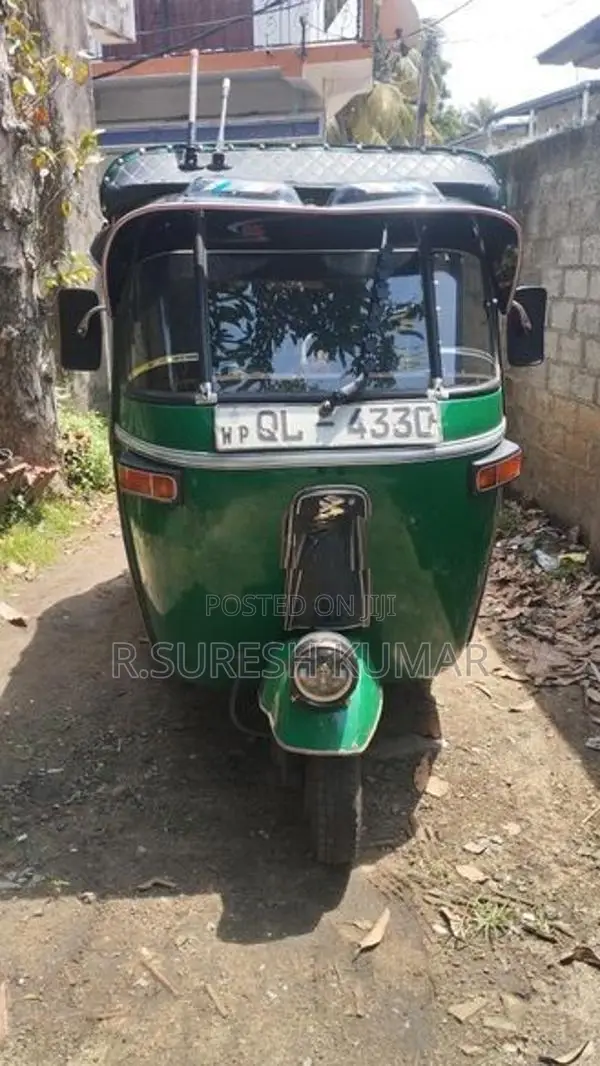 Bajaj RE 2007
