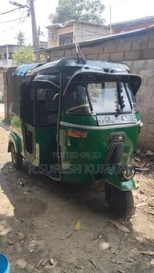 Bajaj RE 2007