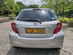 Toyota Vitz 2016