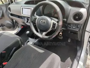 Toyota Vitz 2016