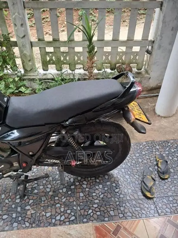 Bajaj Discover 125 2005
