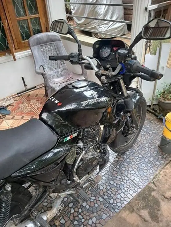 Bajaj Discover 125 2005