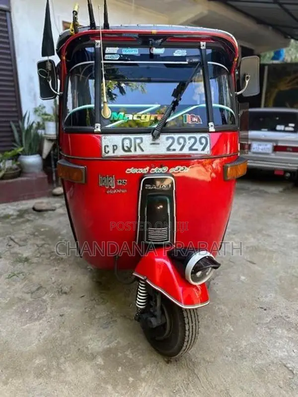 Bajaj RE 2008