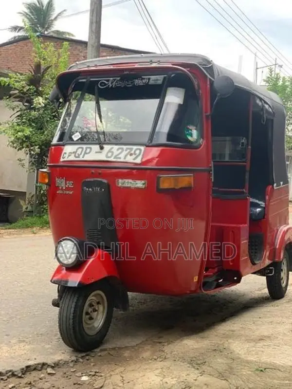 Bajaj RE 2008