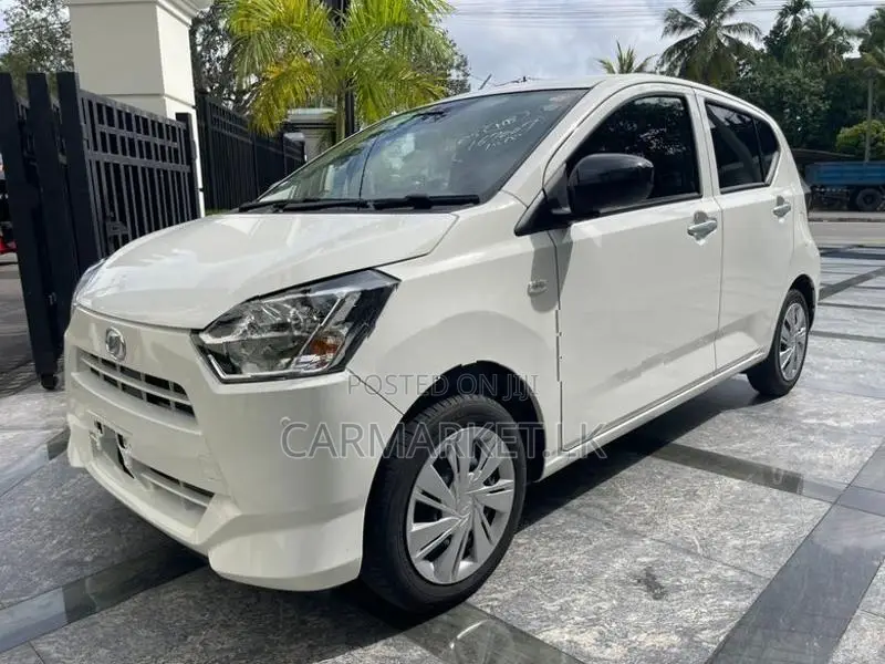 Daihatsu Mira X Grade 2025