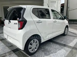 Daihatsu Mira X Grade 2025