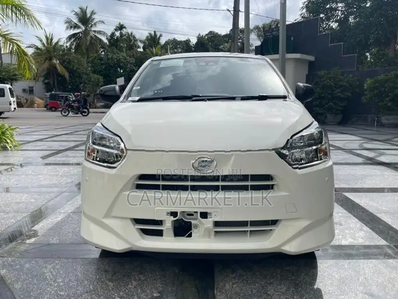 Daihatsu Mira X Grade 2025