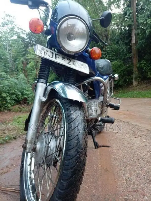 Bajaj Boxer 2004