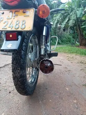Bajaj Boxer 2004