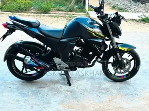 Yamaha FZ 2016