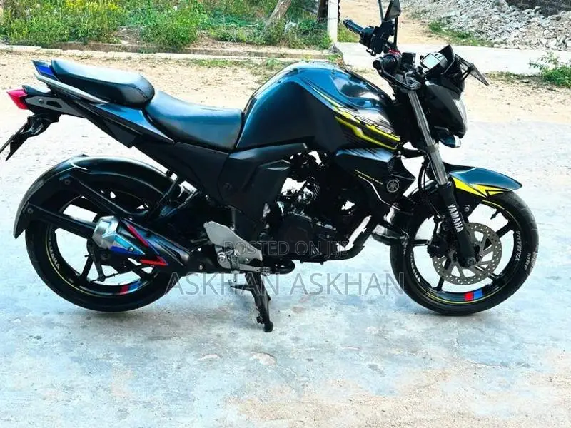 Yamaha FZ 2016