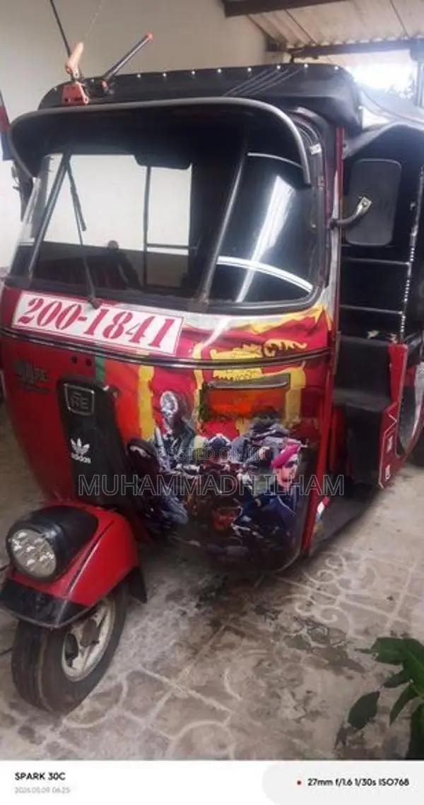 Bajaj RE 2026