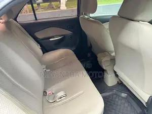 Toyota Belta 2007