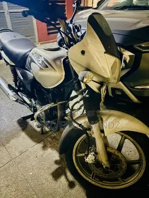 Bajaj Platina 2006