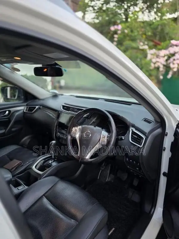 Nissan X-Trail 2016