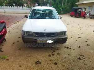 Nissan Wingroad 1999