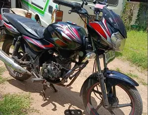 Bajaj Discover 2012