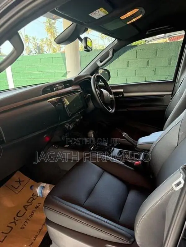 Toyota Hilux 2025