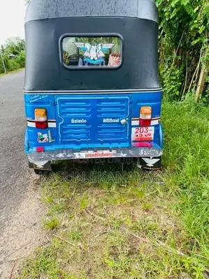 Bajaj RE 1998