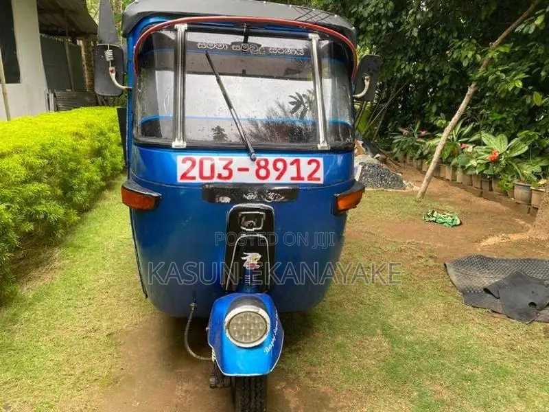 Bajaj RE 1998