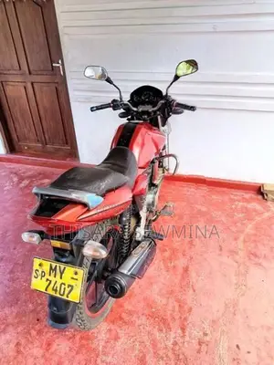 TVS Apache 2006