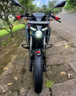 Bajaj Pulsar N160 2025