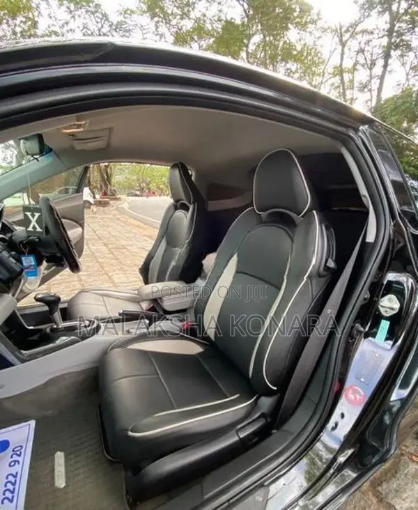 Honda CRZ ZF1 2011