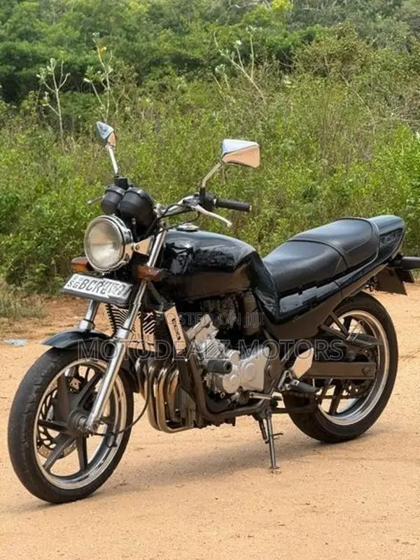 Honda Jade 2015