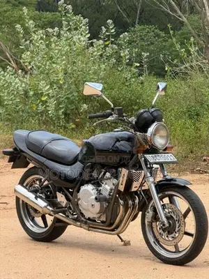 Honda Jade 2015