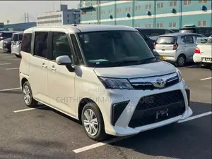 Toyota Roomy X Auto Door 2024