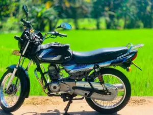 Bajaj CT100 2011