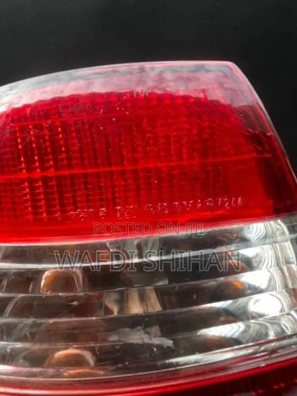 Toyota Corolla 110 AE110 1997 RH Right Side Tail Light