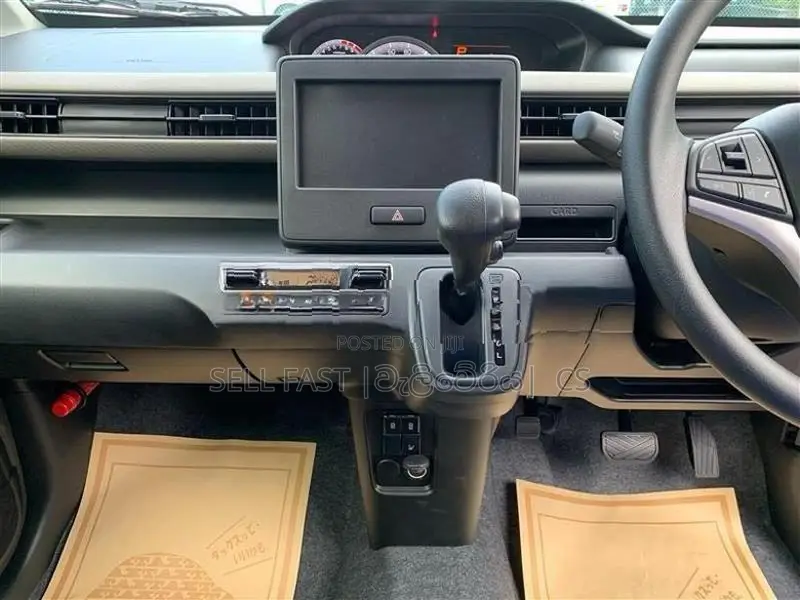 Suzuki Wagon R FX 2025