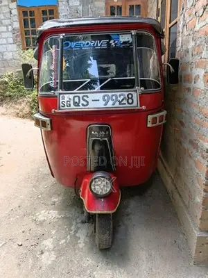 Bajaj RE 2009