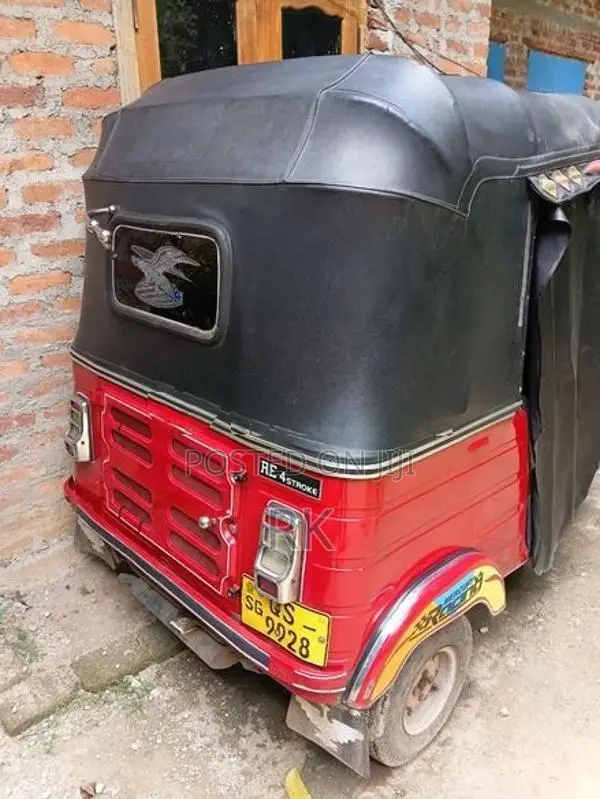 Bajaj RE 2009