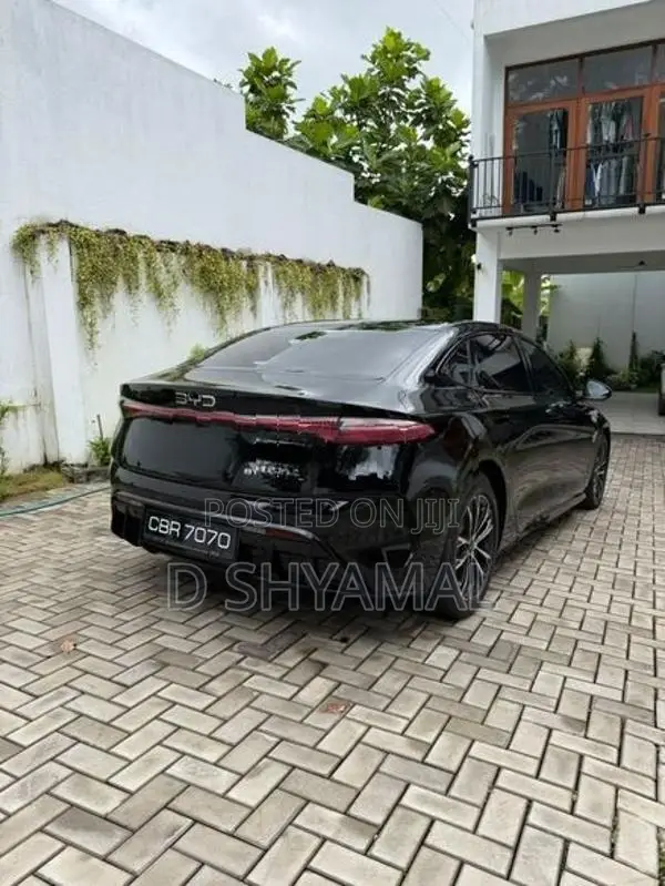 BYD Seal 2025