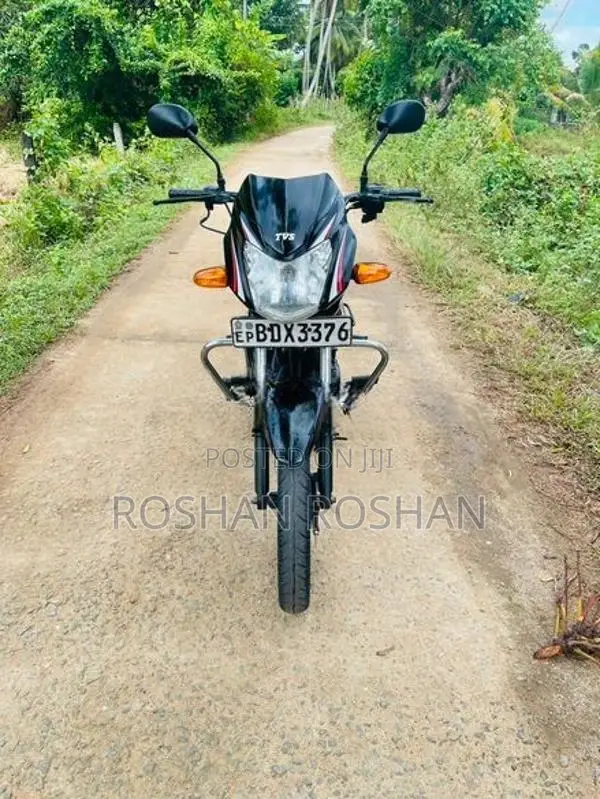 TVS Metro 2016
