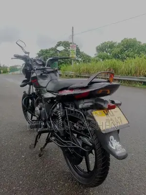 Bajaj Discover 2012