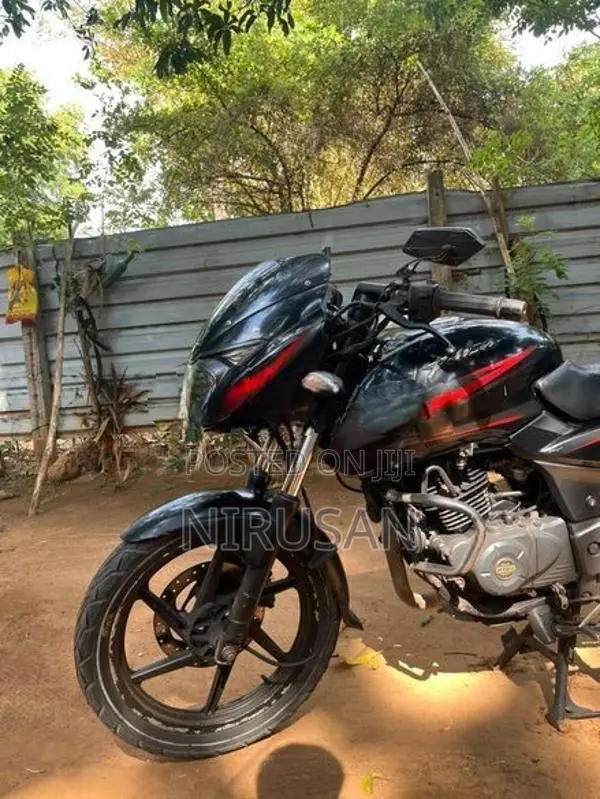 Bajaj Pulsar 180 2019