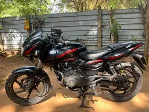 Bajaj Pulsar 180 2019