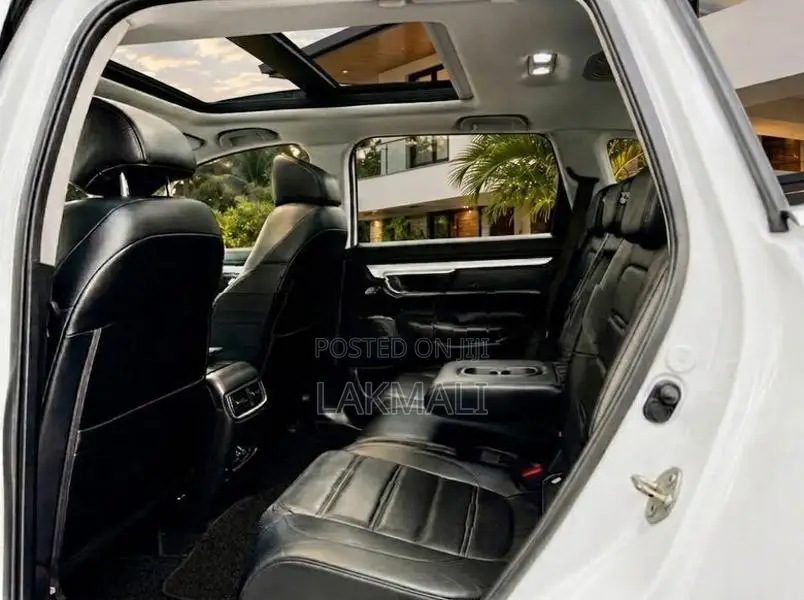 Honda CRV Sunroof 7 Seater 2019